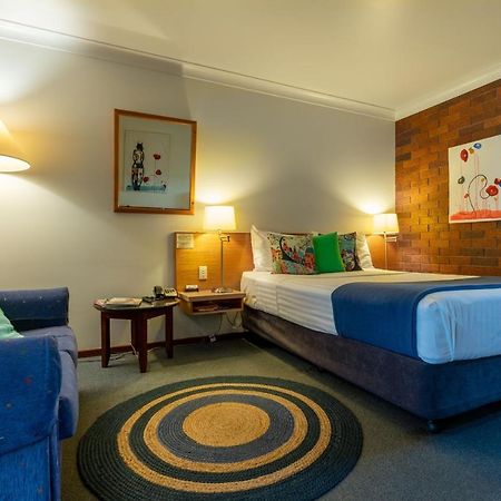 Country Pathfinder Motor Inn Dalby Ngoại thất bức ảnh