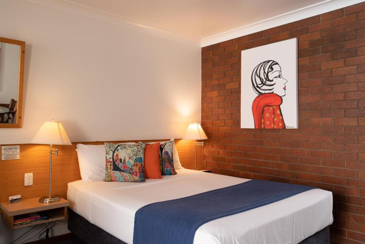 Country Pathfinder Motor Inn Dalby Ngoại thất bức ảnh