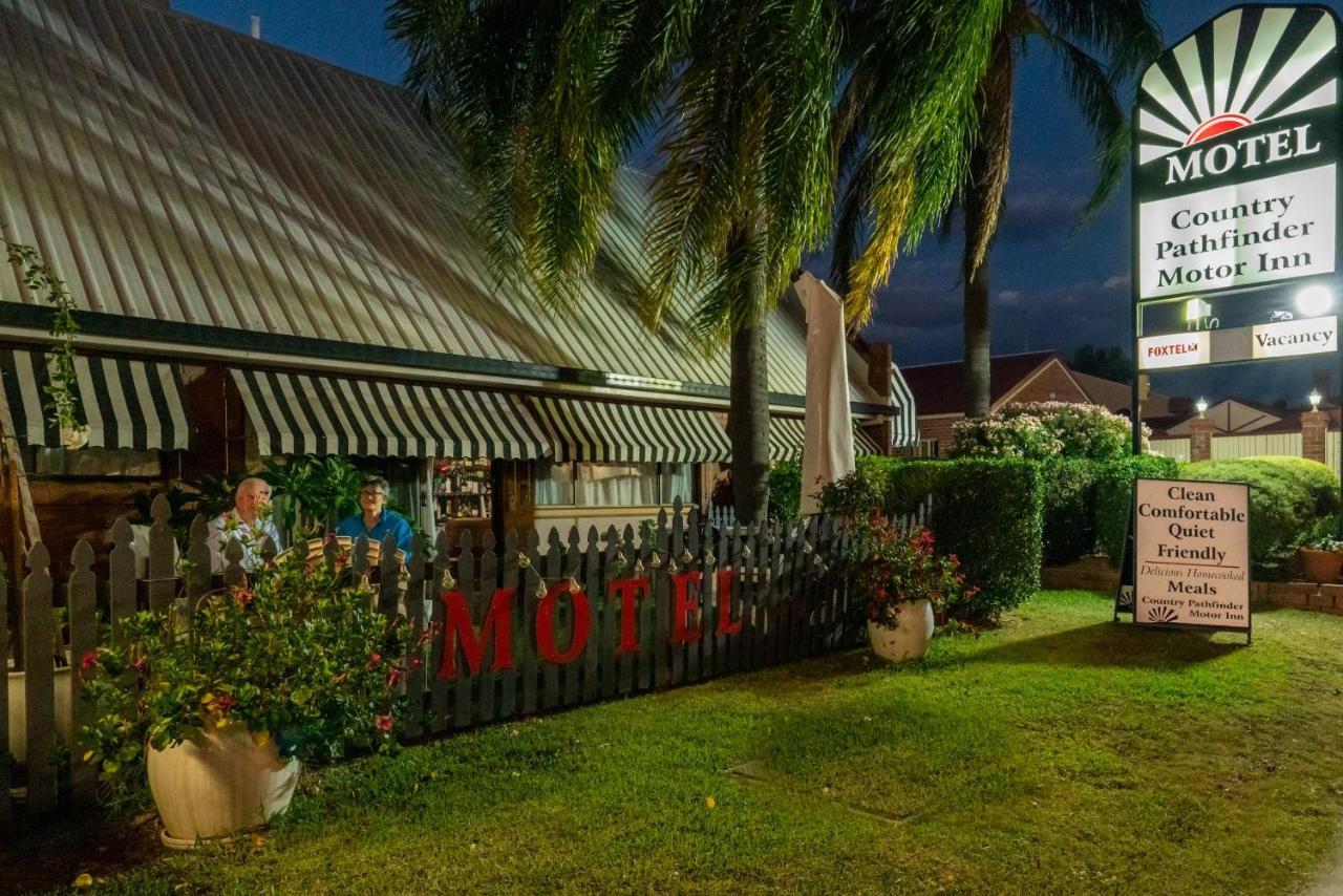 Country Pathfinder Motor Inn Dalby Ngoại thất bức ảnh