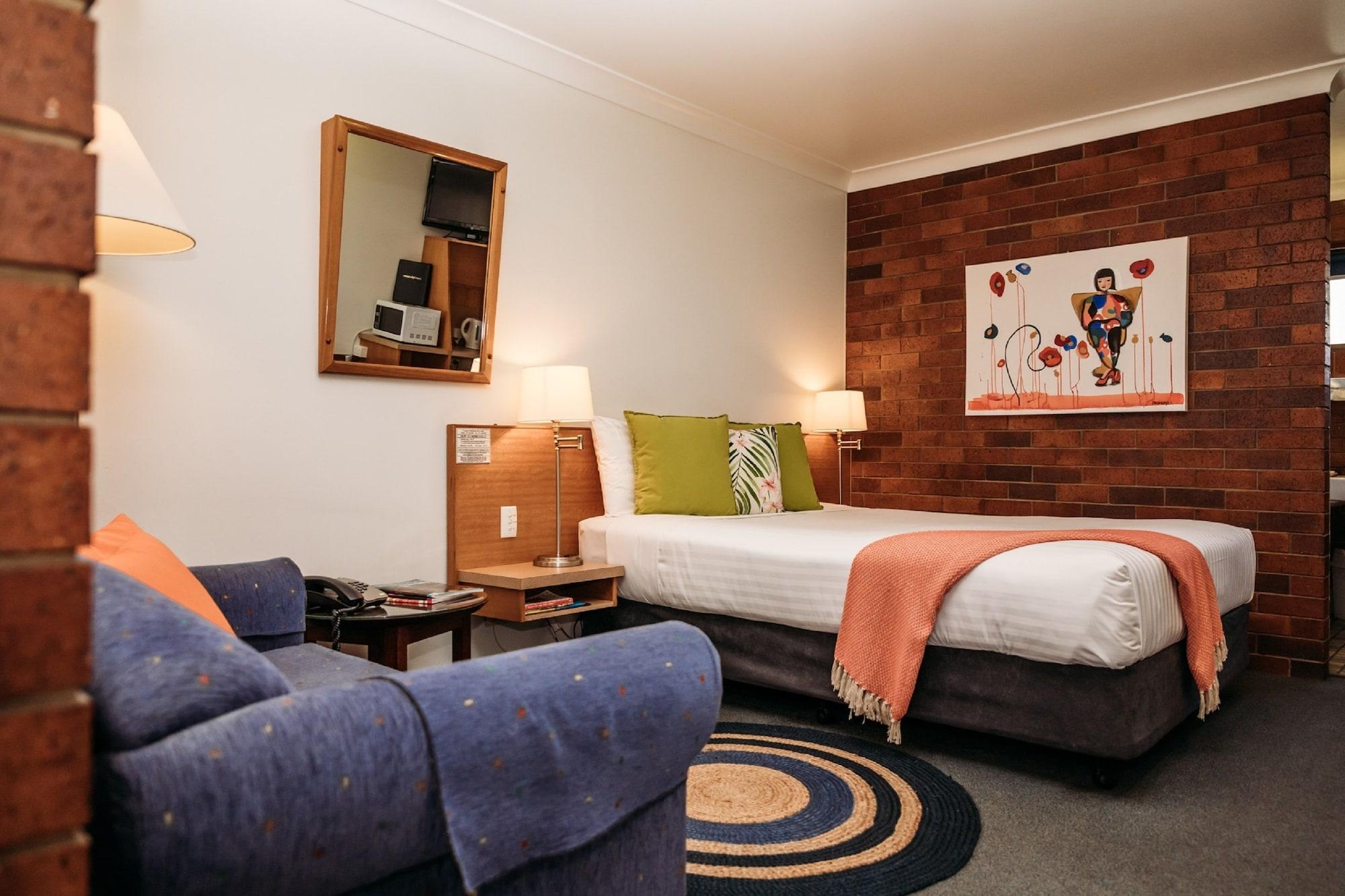 Country Pathfinder Motor Inn Dalby Ngoại thất bức ảnh
